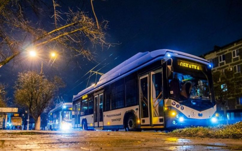 Вышел на обкатку: на дорогах Мариуполя заметили новые троллейбусы (ФОТОФАКТ)