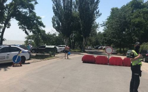 Мариупольским автомобилистам закрыли дорогу на Песчанку