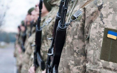 В Украине введут чрезвычайное положение