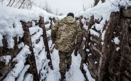 Боевики ранили двоих украинских военнослужащих в Донбассе, оба – в тяжелом состоянии