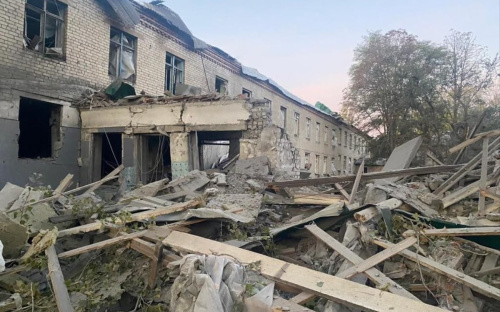 Масований обстріл Авдіївки забрав життя чоловіка, ще двоє людей поранені – прокуратура