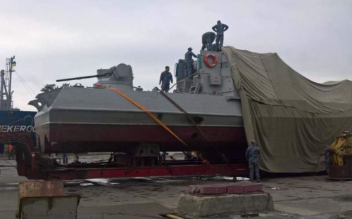 Украина наполняет Азовское море военными катерами