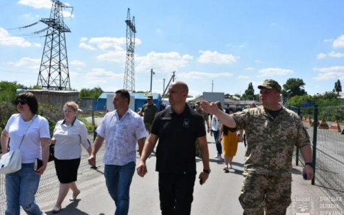 Возле линии разграничения на Донетчине откроют мобильные Центры админуслуг