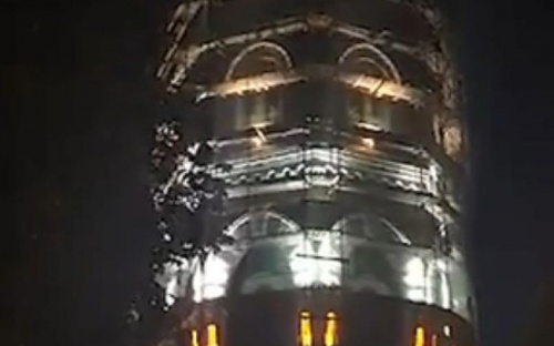 На исторических зданиях Мариуполя появляется подсветка (ФОТО+ВИДЕО)