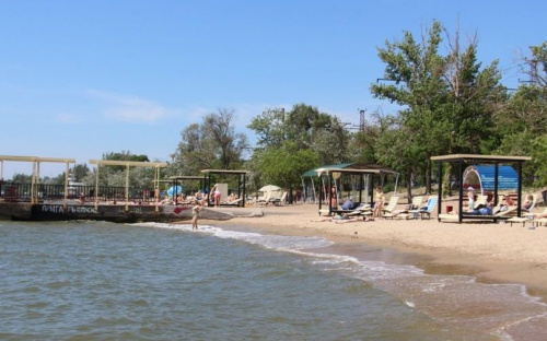 На мариупольском побережье вернули на берег свыше 20 человек