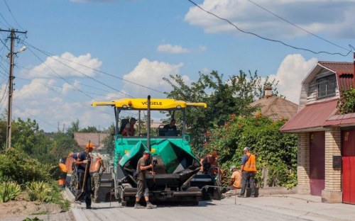 В частном секторе Мариуполя прочистят ливневки и уложат асфальт (ФОТО)