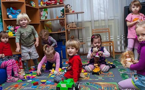 «Барвинок» и «Гнездышко» закрывают: мариупольская власть приняла решение о реорганизации