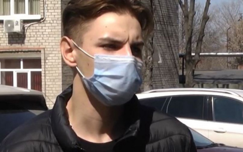 Двадцатилетнего переселенца из Донецка выселяют из общежития в Мариуполе