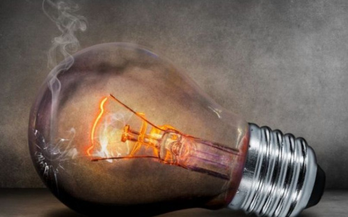 В двух мариупольских районах – аварийные отключения света