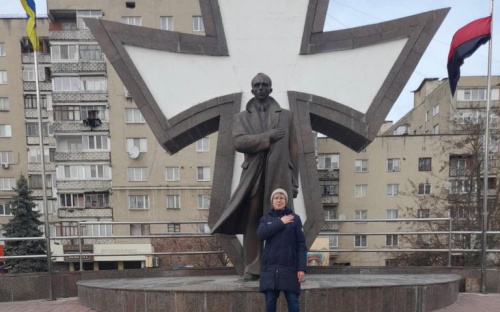 «Що з тобою зробили у Франківську?»: переселенка розповіла, як зараз живуть у Маріуполі
