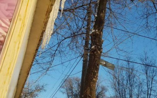 Над жителями Мариуполя нависла ледяная угроза (ФОТО)