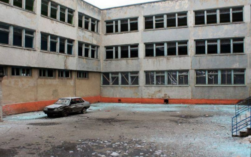 В Мариуполе россияне отменили школьные каникулы и продлили учебный год