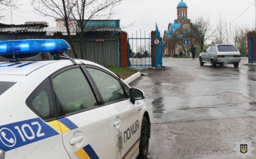 В поминальные дни кладбища в Мариуполе посетят около 50 тысяч жителей (ФОТО+ВИДЕО)