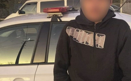 В Мариуполе двое нервных мужчин вызвали подозрение: пришлось вызвать оперативников