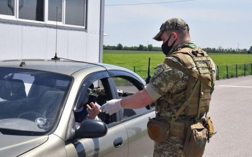 Стало известно, почему неподконтрольна сторона отказывается пропускать украинцев через КПВВ