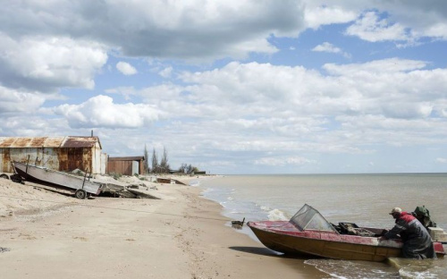 Квоты на вылов рыбы в Азовском море не подписаны. Рыбаки Мариуполя несут потери