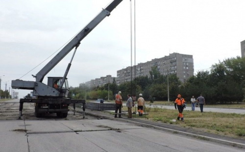 В Мариуполе отремонтируют небезопасный участок дороги на выезде из города (ФОТО)