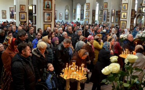 Захваты храмов или мирное существование? Эксперты и священники Мариуполя о предоставлении Томоса