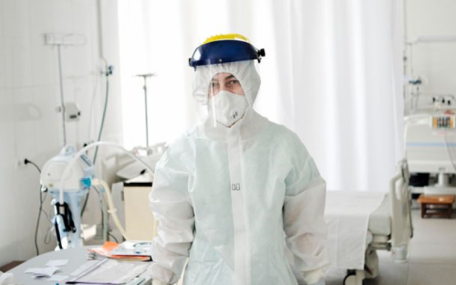 В Украине количество заболевших COVID-19 пошло на спад, но Донетчина в антилидерах