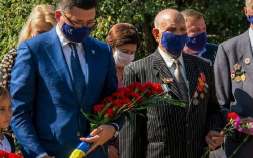 Строить и созидать: Вадим Бойченко продолжает традиции ветеранов войны и труда