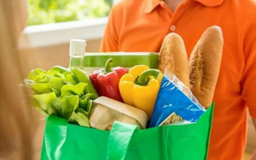 Как мариупольским пенсионерам записаться на получение продуктовых наборов, и где их будут выдавать?
