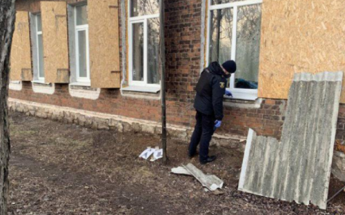 Боевики обстреляли многоквартирный жилой дом на Донбассе