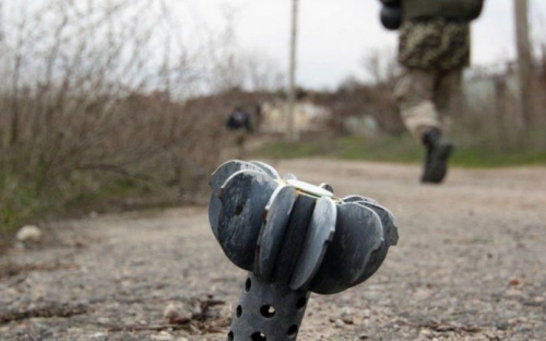 Боевики открыли огонь по украинским позициям в Донбассе