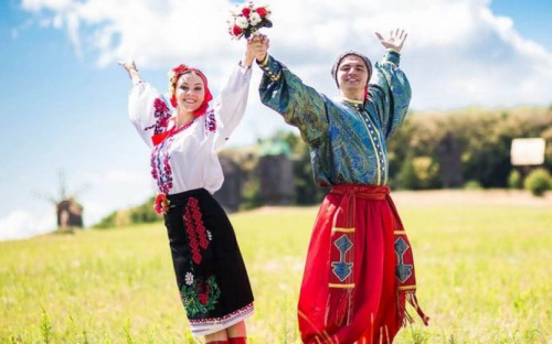 В Мариуполе отпразднуют фестиваль украинского орнамента