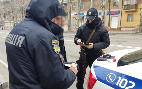 На Донетчине полиция круглосуточно патрулирует улицы с местными жителями