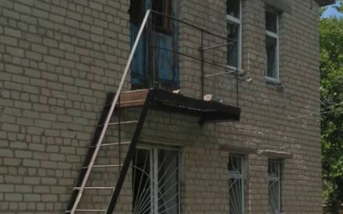 В Донбассе под обстрелом две больницы, применена артиллерия (ФОТО)