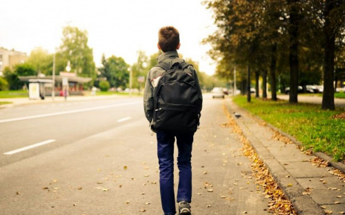 В Мариуполе 12-летний школьник сутки не появлялся дома