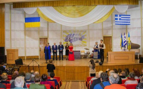 В Мариуполе отметили День независимости Греции (ФОТО)