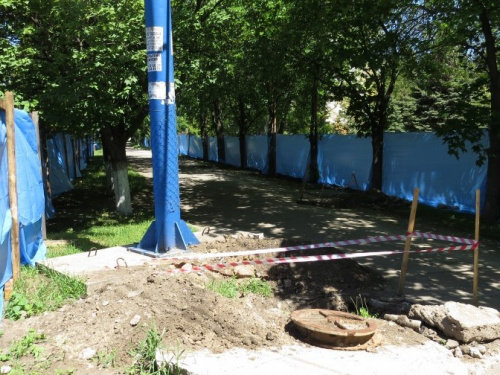 В Мариуполе появился «голубой квартал» (ФОТОФАКТ)