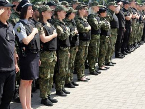 На базе батальона полиции в Мариуполе произошел взрыв