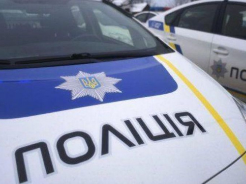 Патрульный «помог» мариупольцу за 10 тысяч гривен (ФОТО)