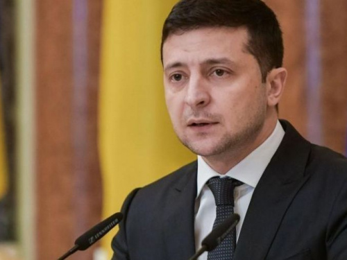 В Украине на поддержку медиков и пенсионеров выделят порядка 100 млрд гривен