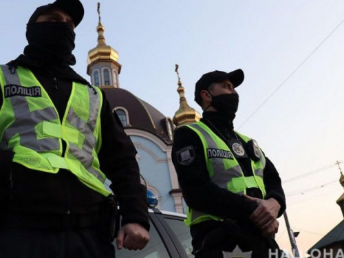 Церкви Донетчины посетило более трех тысяч верующих. Где нарушили правила карантина?