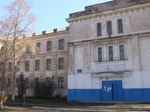 Пять мариупольских школ превратят в гимназии-девятилетки