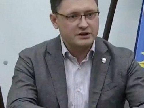 Мариупольские чиновники отказались от премий в поддержку потерявших работу из-за карантина (ВИДЕО)