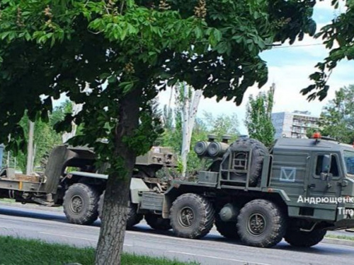 Окупанти в Маріуполі використовують ММК ім. Ілліча для розміщення техніки – подробиці