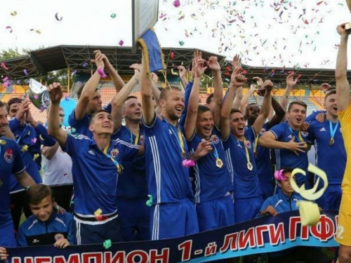 Мариупольские футболисты завоевали Кубок чемпионов Первой лиги (ФОТО)