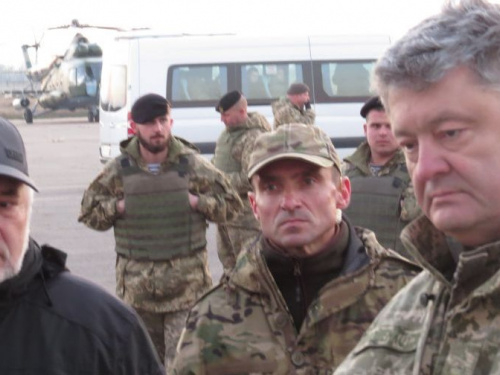 Президент узнал о строительстве в Мариуполе городка, в котором поселятся более 1000 человек (ФОТО)
