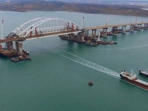 Готовится новый проход кораблей через Керченский пролив
