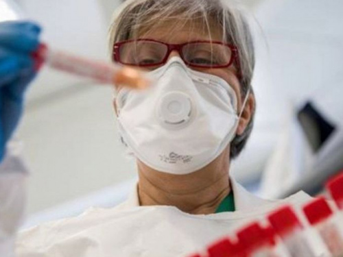 В Украине подтвердили более 10,8 тысяч случаев COVID-19: умерло за сутки 11 пациентов