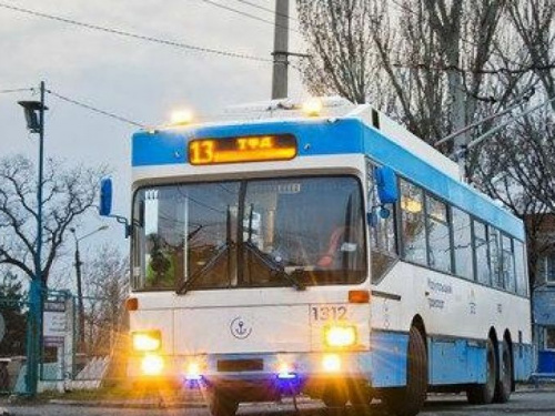 В Мариуполе расширят список лиц, которым разрешено передвигаться в спецтранспорте