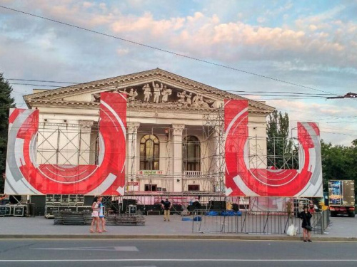 Празднование Дня металлурга в Мариуполе отменяется