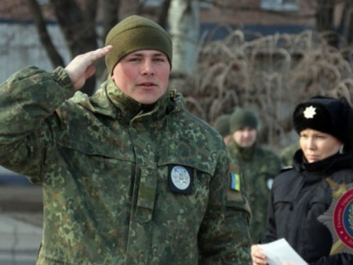 Четверо мариупольских полицейских получили поощрения