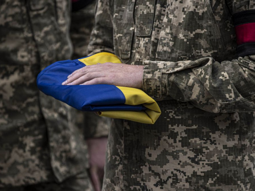В Україну повернули тіла 140 полеглих захисників – подробиці