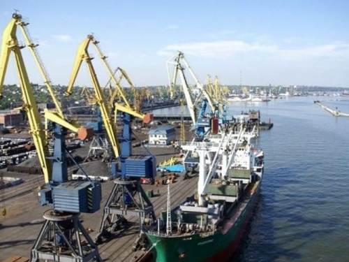 Мариупольский порт увеличил грузооборот