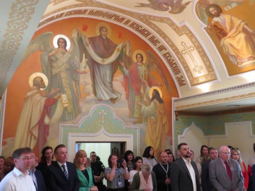 В Мариуполе на деньги Германии открыли центр для переселенцев (ФОТО)